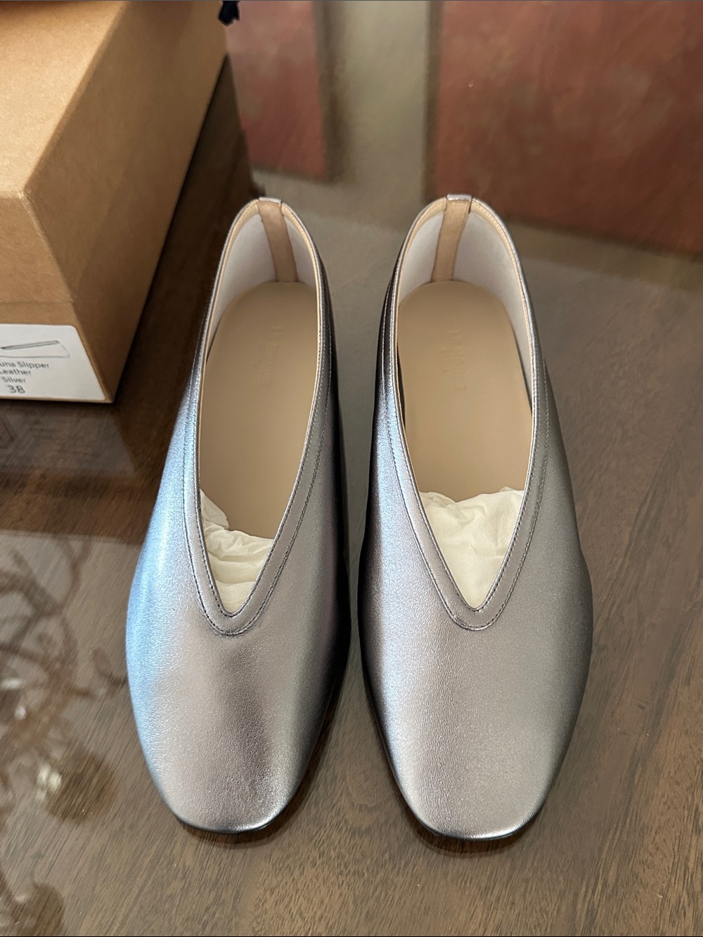 NWT Le Monde Beryl Luna Leather Slipper Slipper Sz 38/8 - Picture 4 of 9